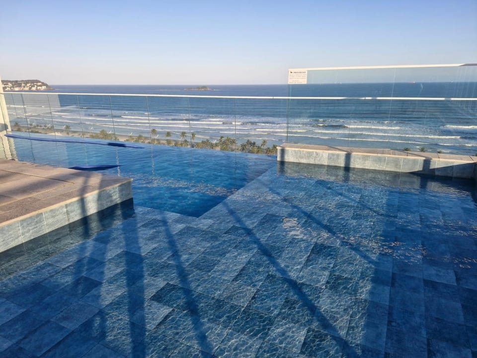 Pool view, Sea view, Swimming pool