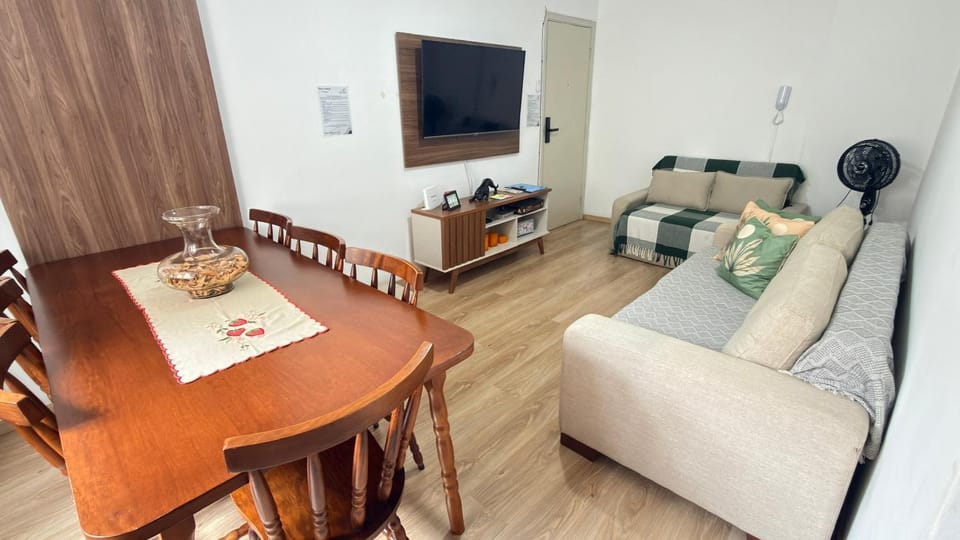 TV and multimedia, Living room, Dining area
