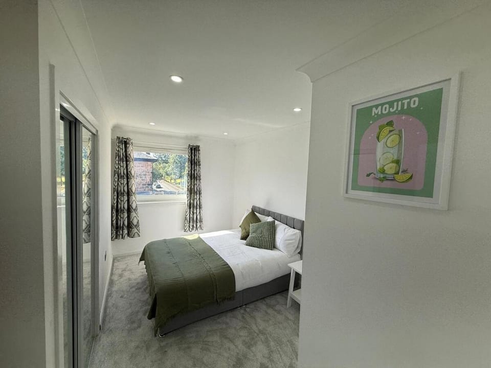 Luxurious 2BR, 8 mins from centre Apartment in Glasgow