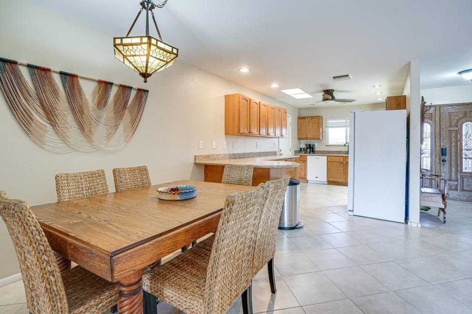 Close to Golf: Sun City Escape w/ Furnished Porch! House in Sun City