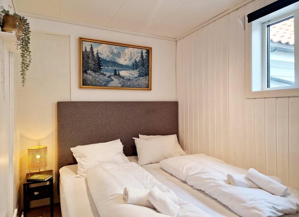 Historic retreat in the middle of town House in Bergen