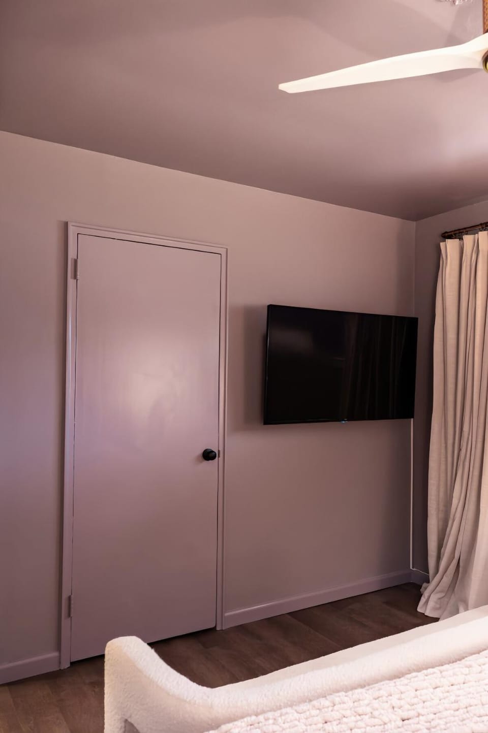 NEW! The Spoonbill House - 2 Kings 1 Full, 10 Minutes to Downtown, 10 minutes to Airport House in North Charleston