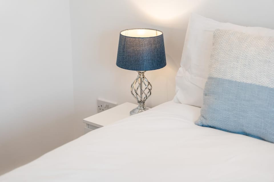 Fabulous Stays Perfect Long in City Centre Stay Smart Tv Each Room FREE WiFi AND Parking Apartment in Nottingham