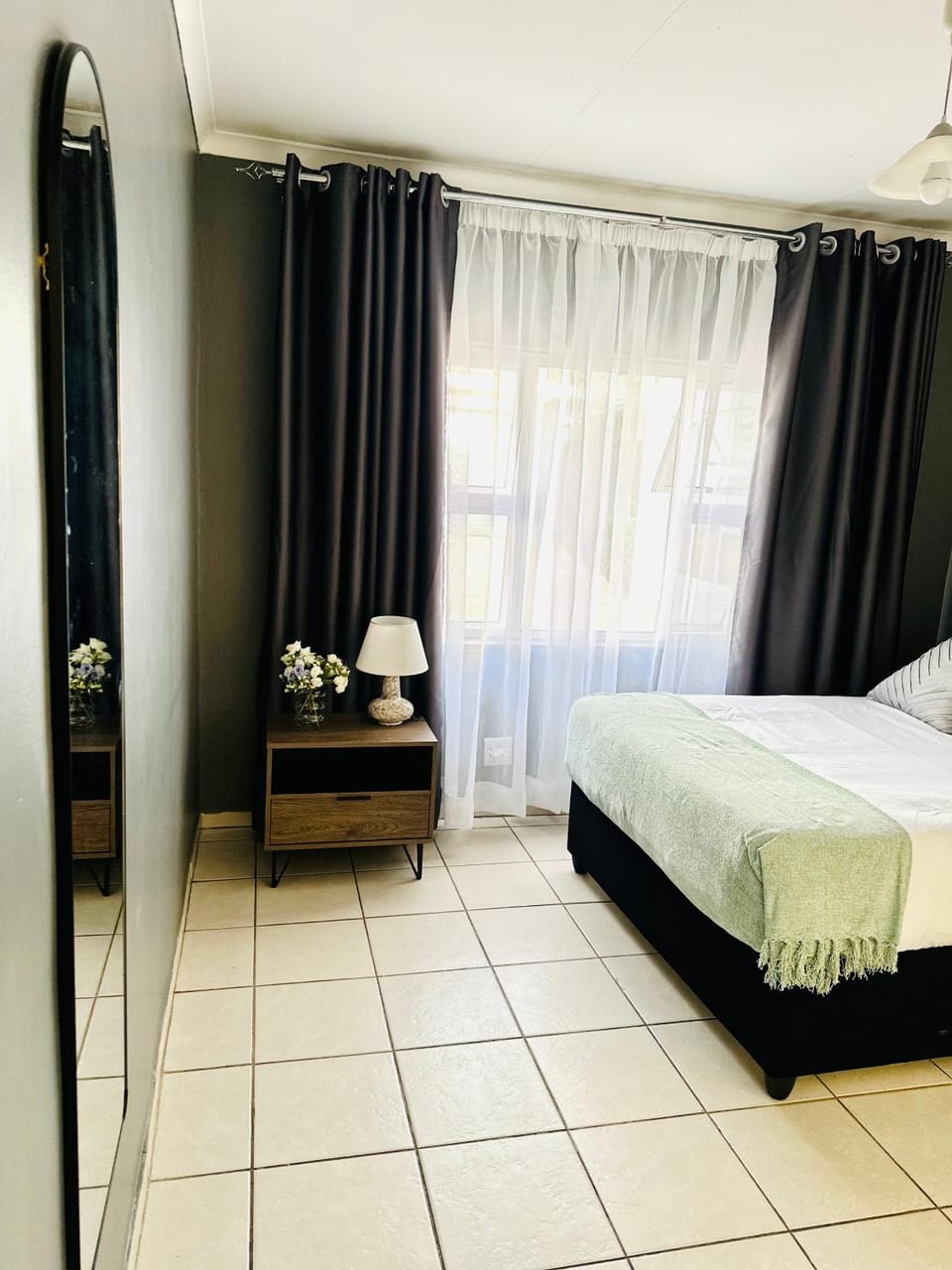 SerenityStay 37 on Zebra Bed and Breakfast in South Africa