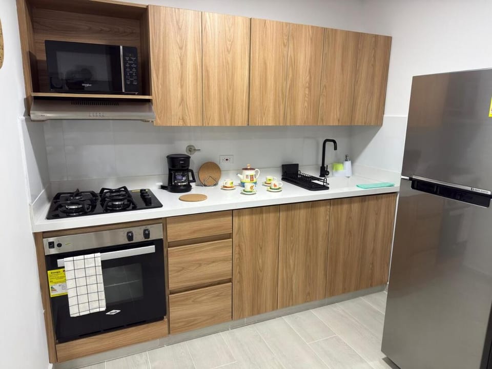 Nuevo apartamento en plaza principal de Guatape Apartment in Guatapé