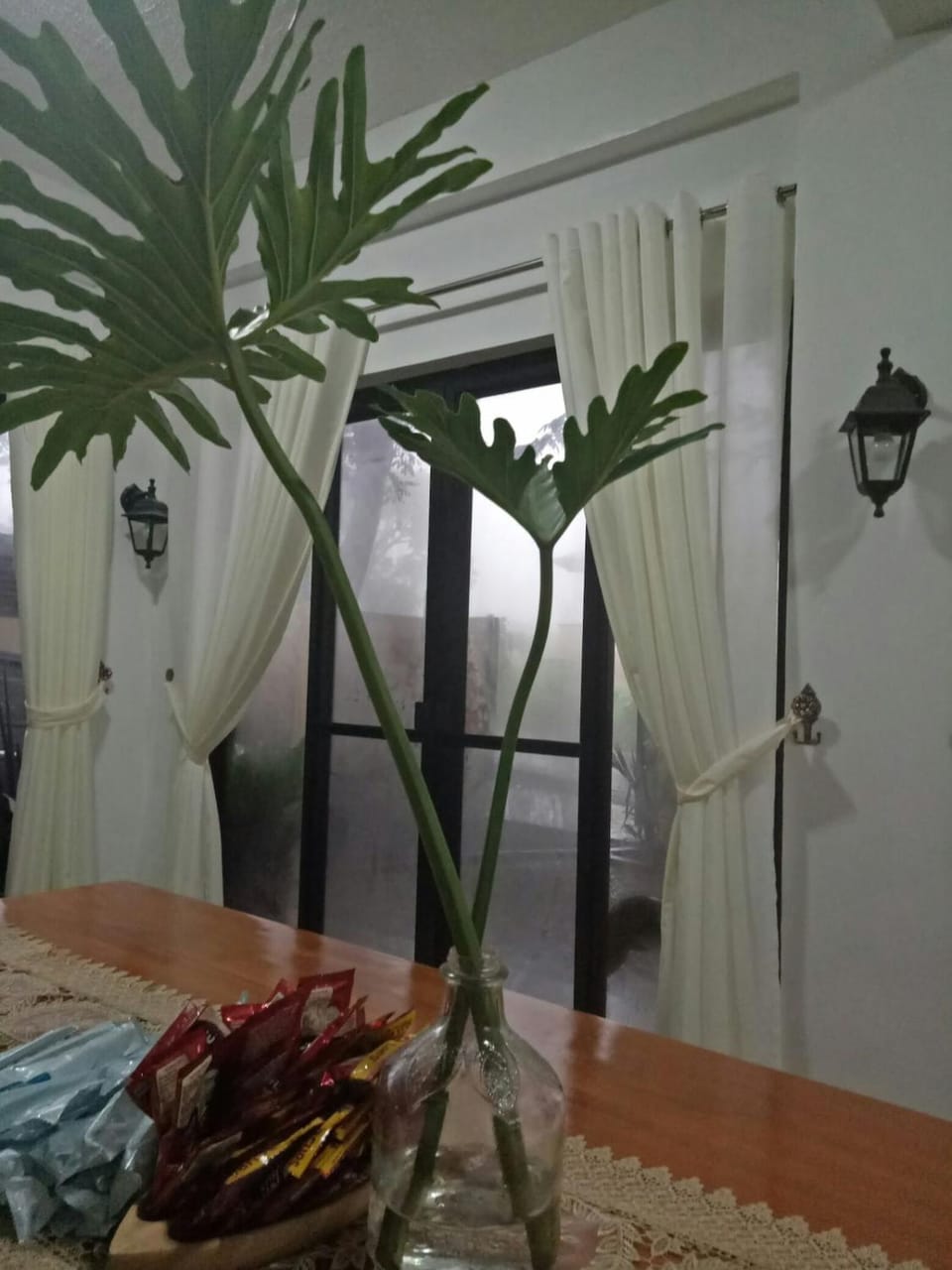 Framelyn's Suites in Breezy Tagaytay House in Tagaytay