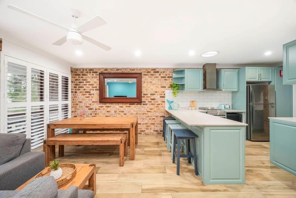 'Bay Parklands' - Coastal Resort Experience Apartment in Nelson Bay