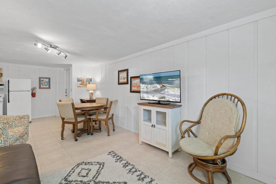 Smyrna Son House in New Smyrna Beach