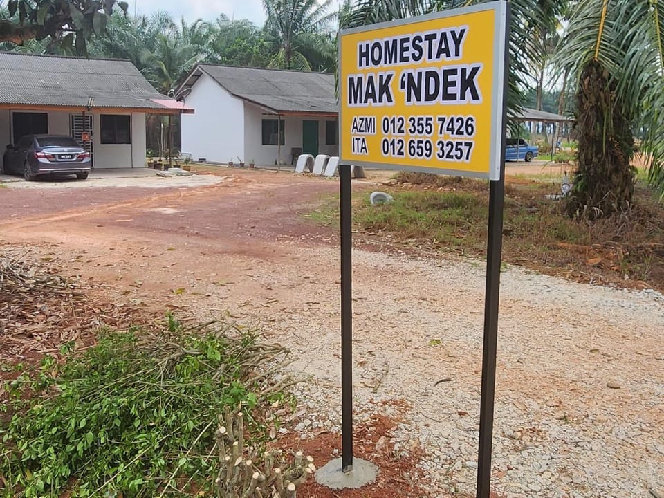 Homestay Mak 'Ndek '6' House in Johor
