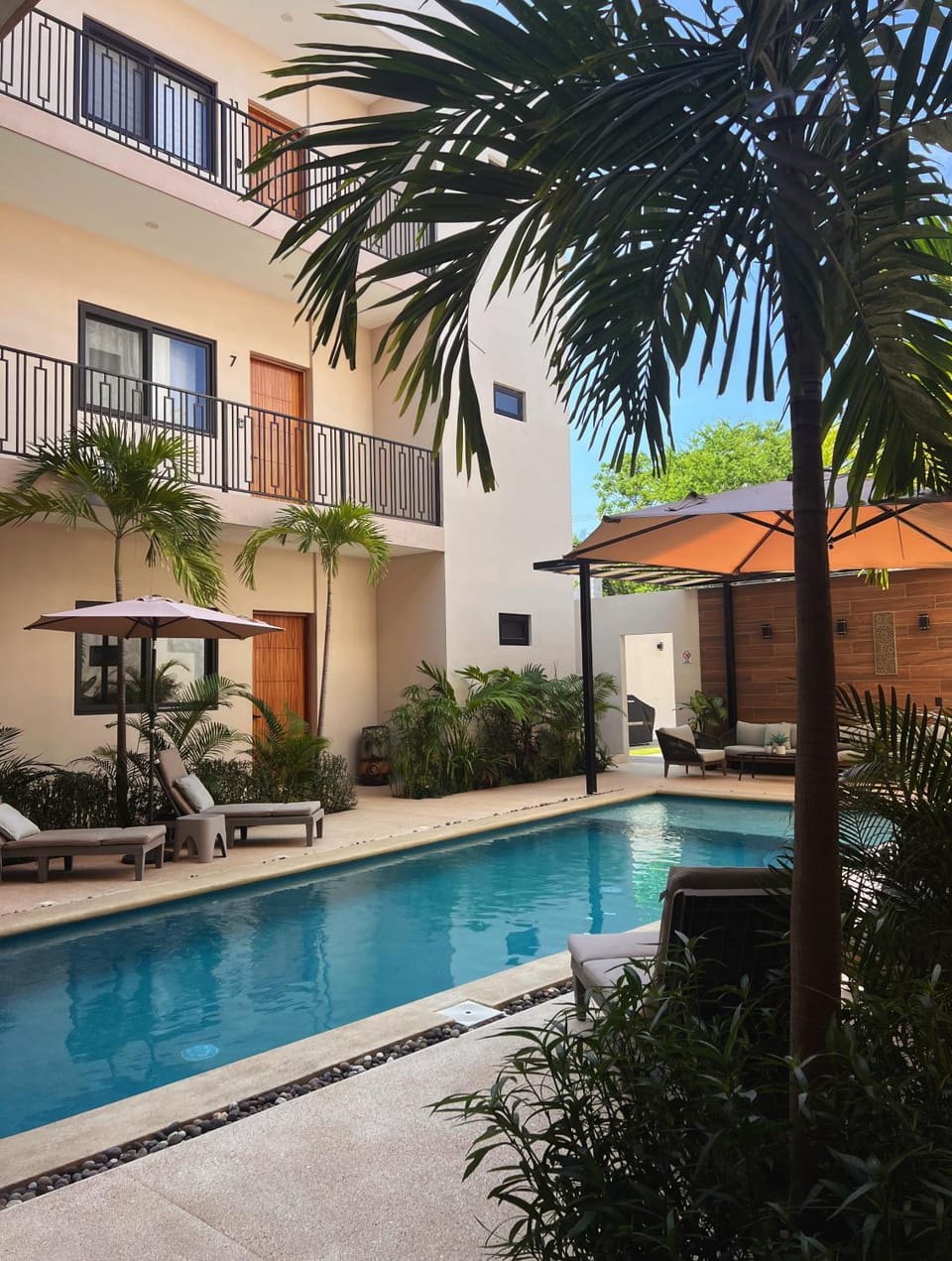 Swimming pool