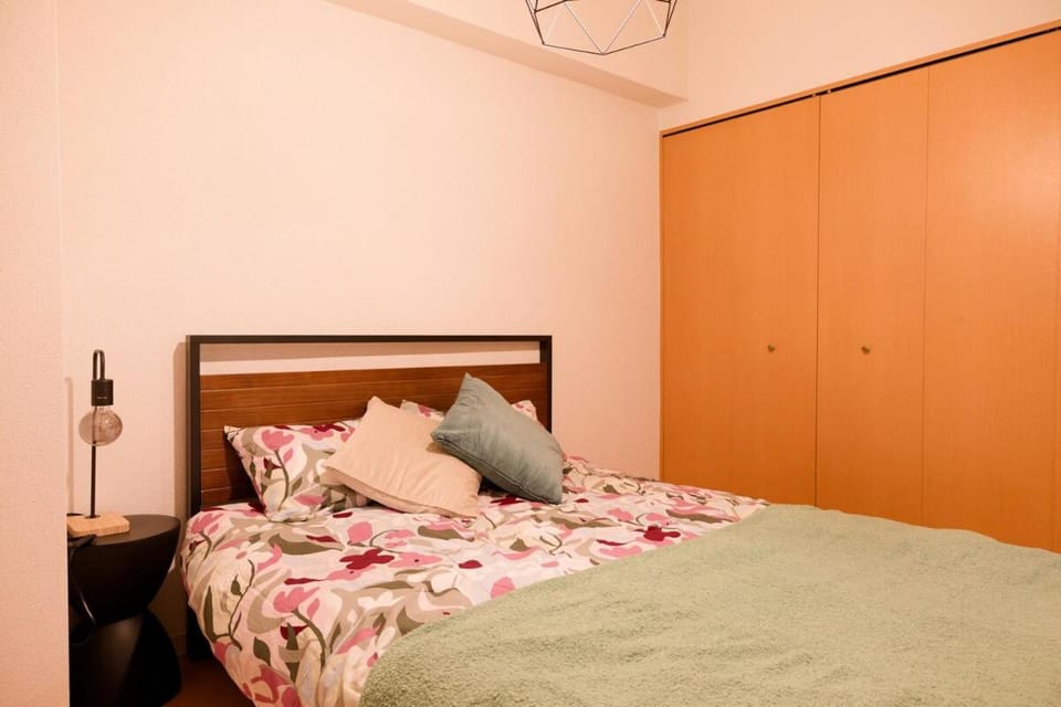SN2B おしゃれな部屋で家族団欒 大須商店街徒歩10分 8人可 Fashionable room for family gatherings Osu Shopping Street 10 min walk 8 people can stay Apartment in Nagoya