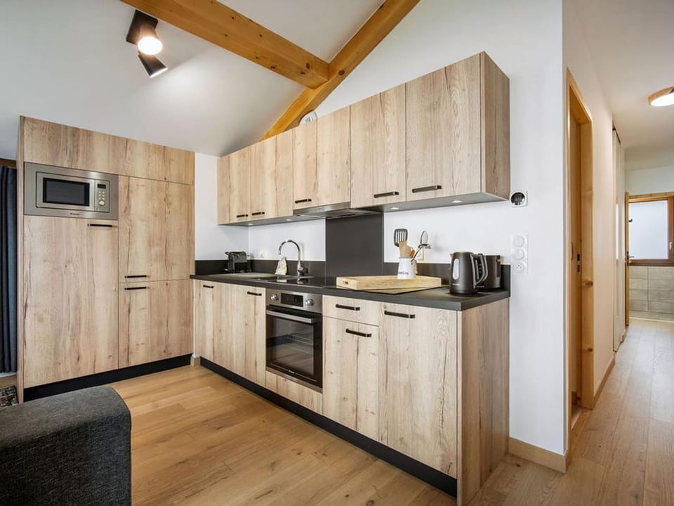 Confort et espace pour 6 à Nantailly, stationnement inclus - FR-1-809-19 Apartment in Haute-Savoie