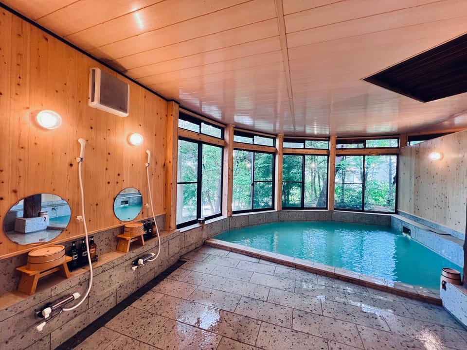 Bathroom, Public Bath