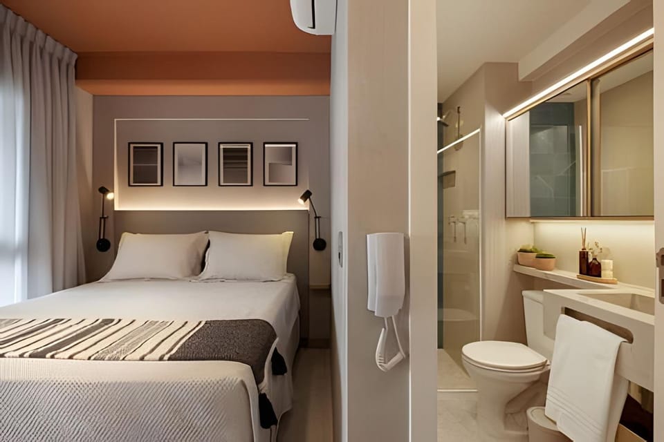 Bathroom, Photo of the whole room, Bedroom