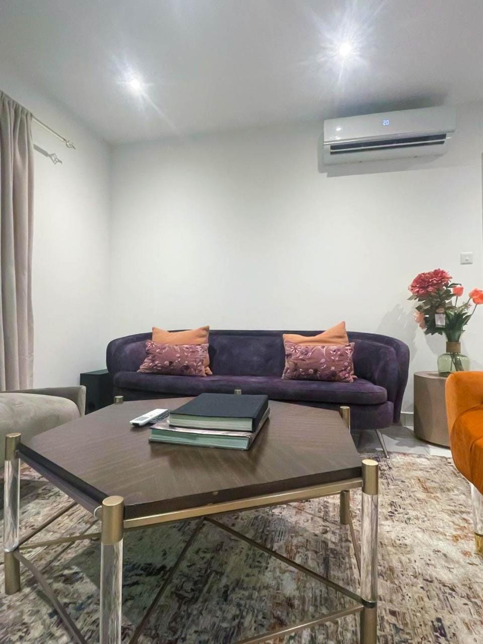 Loxwood House Luxury 2 Bedroom Apartment with Rooftop Pool Apartment in Accra