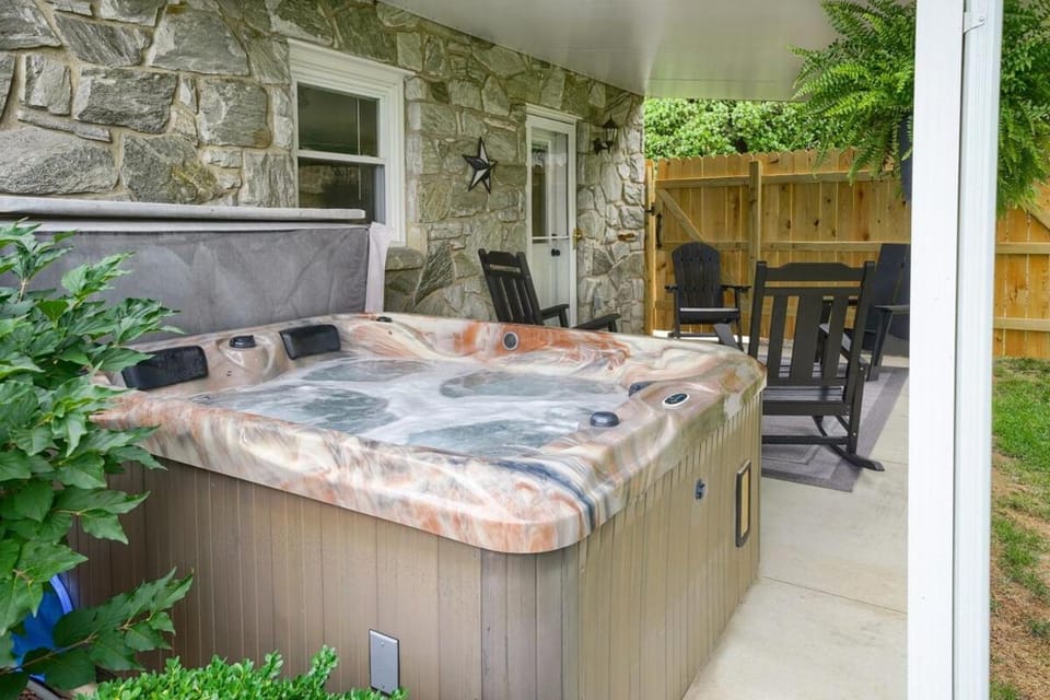 Hot Tub