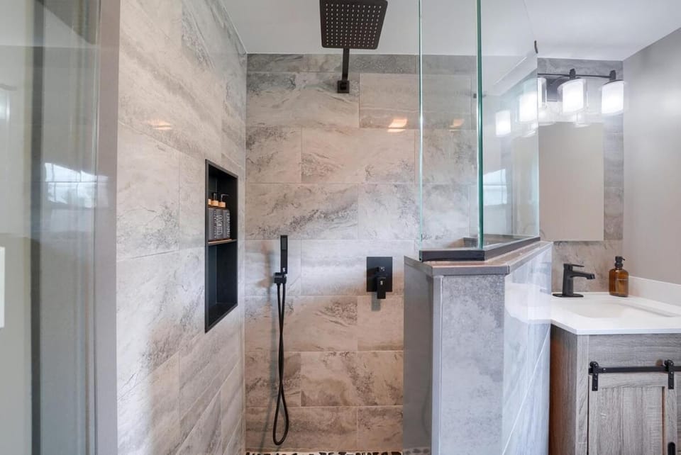 Shower, Bathroom
