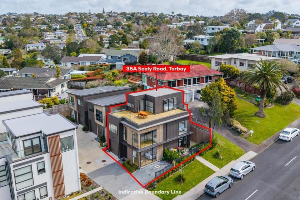 Day, Bird's eye view