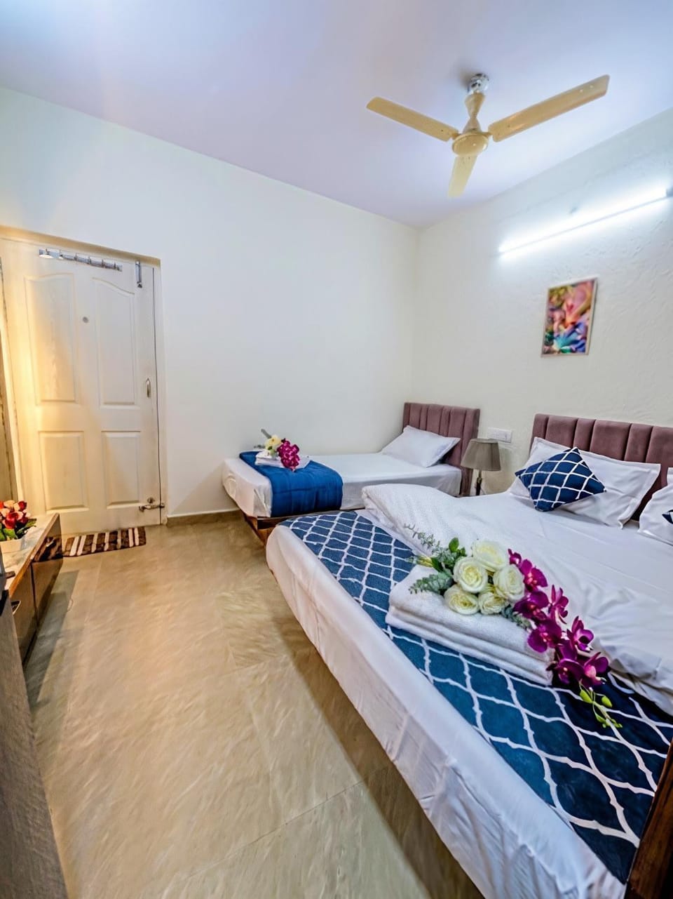 Happy Square Service Apartments - near IIMB, Apollo Hospital, Fortis Hospital Apartment in Bengaluru