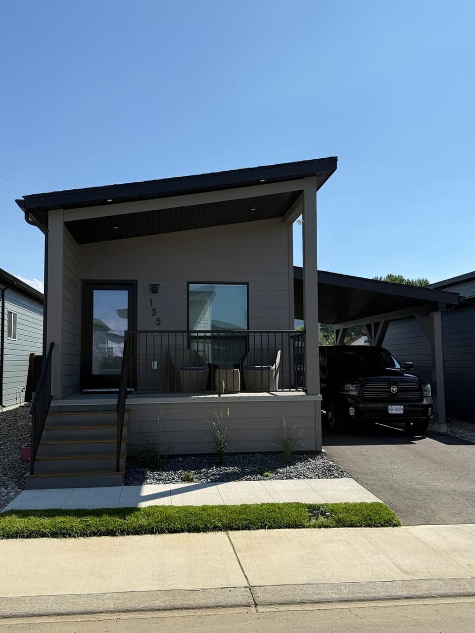 Property building, Parking