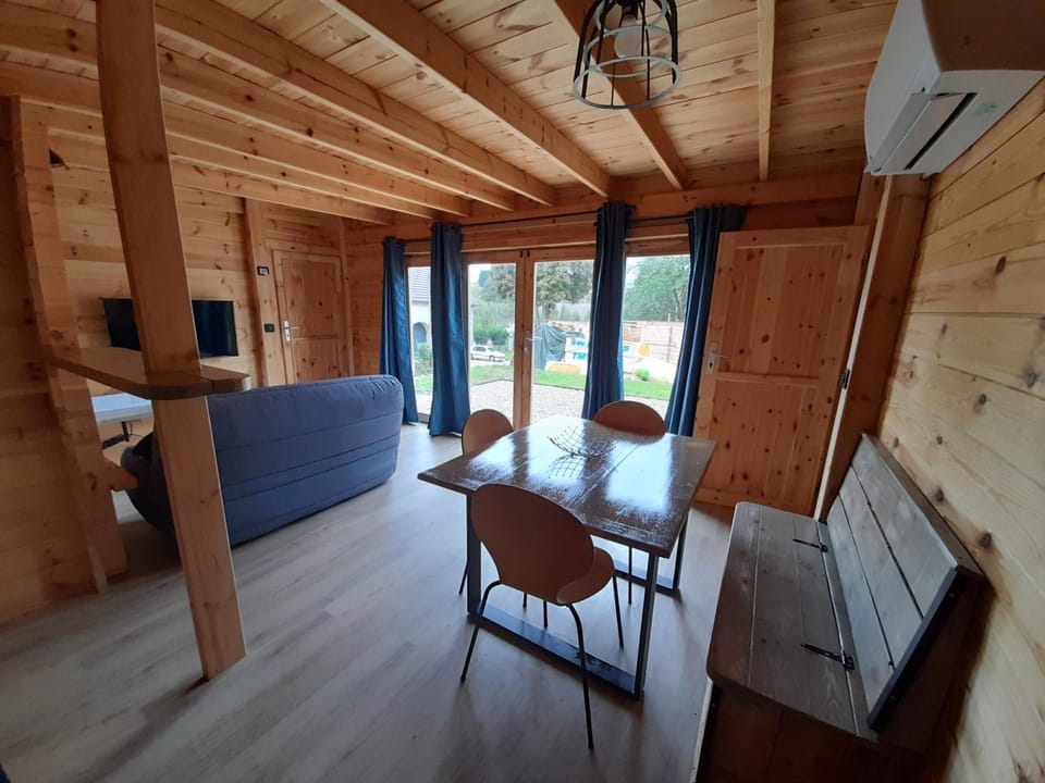 Le verger de Togne chalet 1 Chalet in Bourgogne-Franche-Comté
