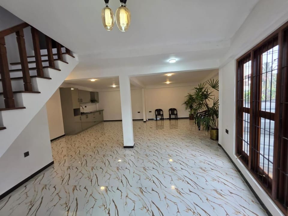 Saran villa Bed and Breakfast in Negombo