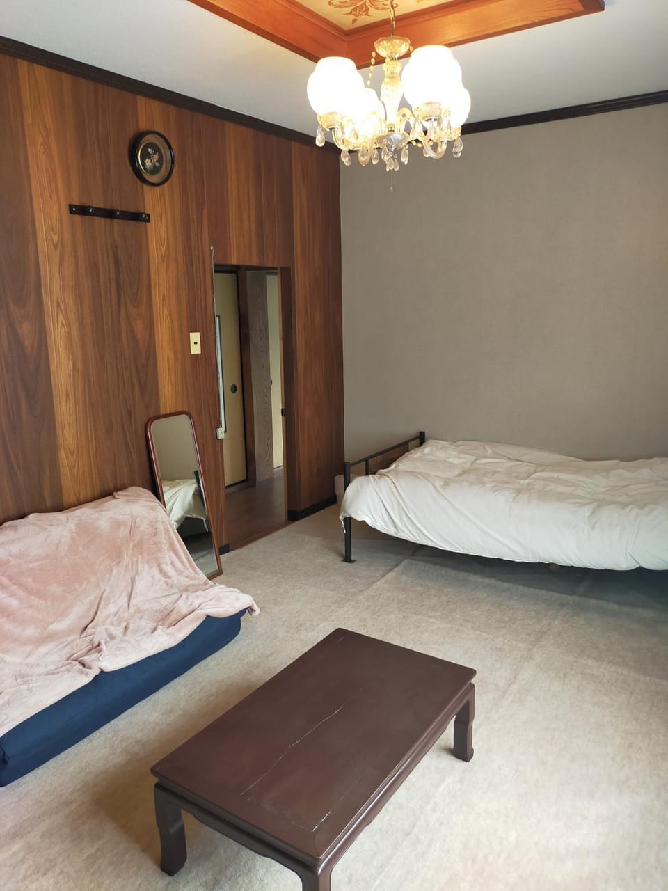 Photo of the whole room