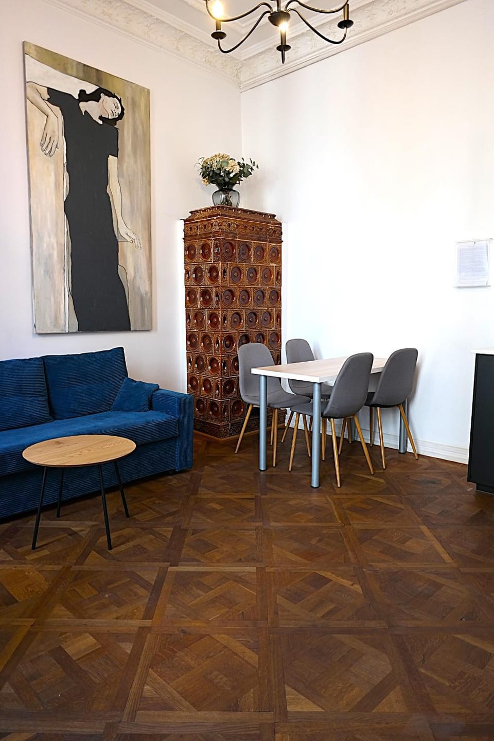 Communal lounge/ TV room, Living room, Seating area