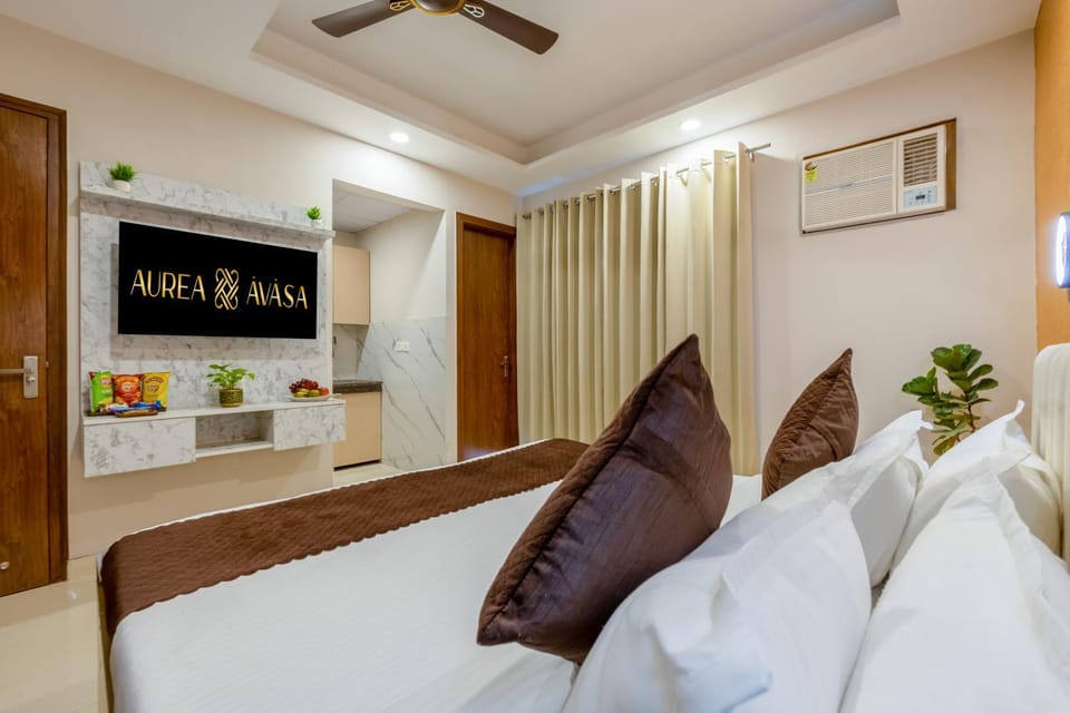 Bed, TV and multimedia, Photo of the whole room, Bedroom, air conditioner
