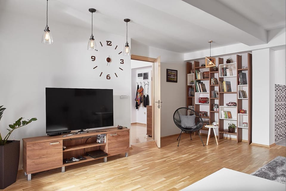 Library, TV and multimedia, Living room, Seating area