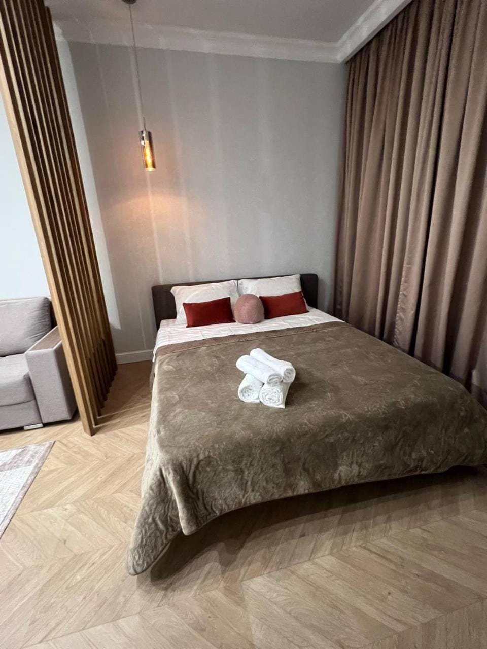 ЖК Central Avenue #81 - квартира с видом на горы в деловом центре города Apartment in Almaty