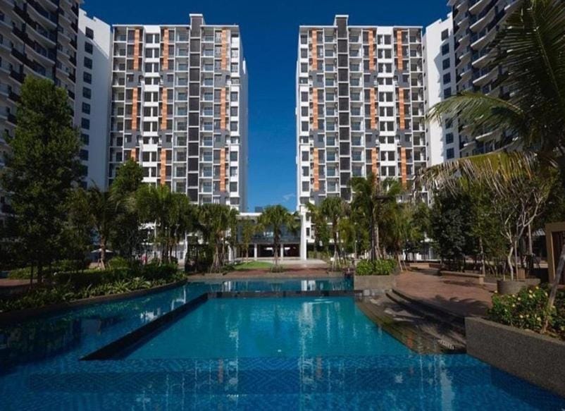 Timurbay Seafront Kuantan Beach D'Sunset Ombak Samudera Apartment in Terengganu, Malaysia