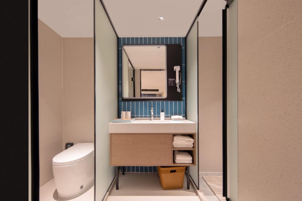 Toilet, Bathroom
