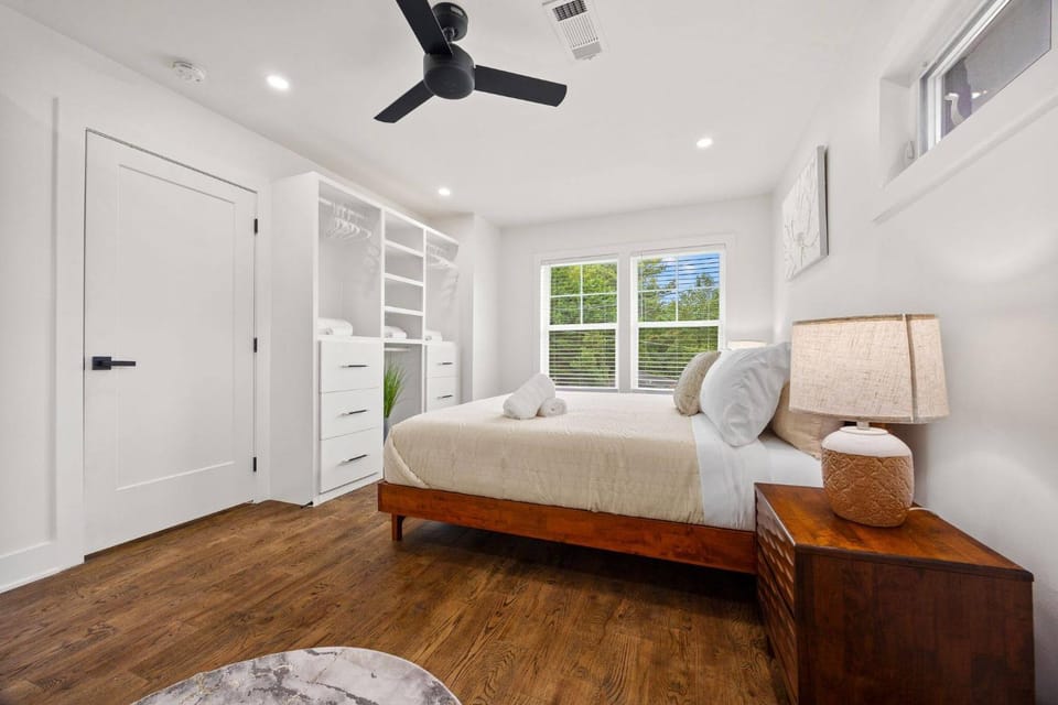 Bed, Bedroom, wardrobe