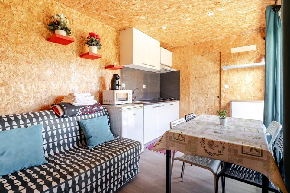 Property building, Living room