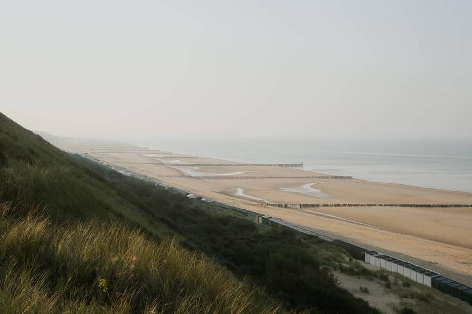 Hello Zeeland - Willibrordusplein 28E Apartment in Zoutelande