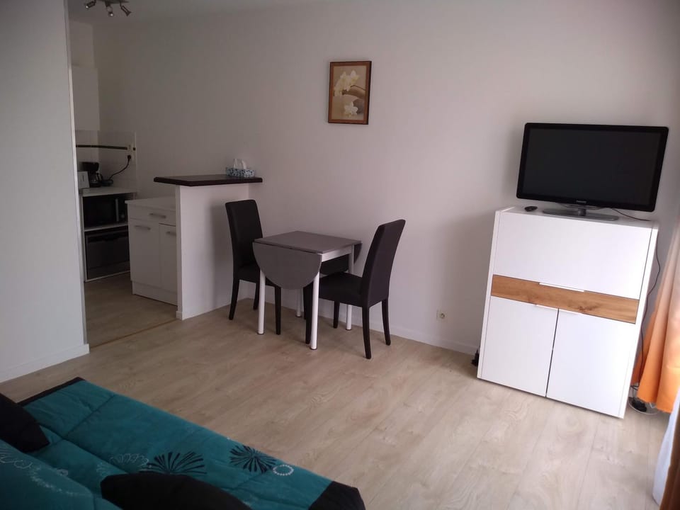 Communal lounge/ TV room, Seating area