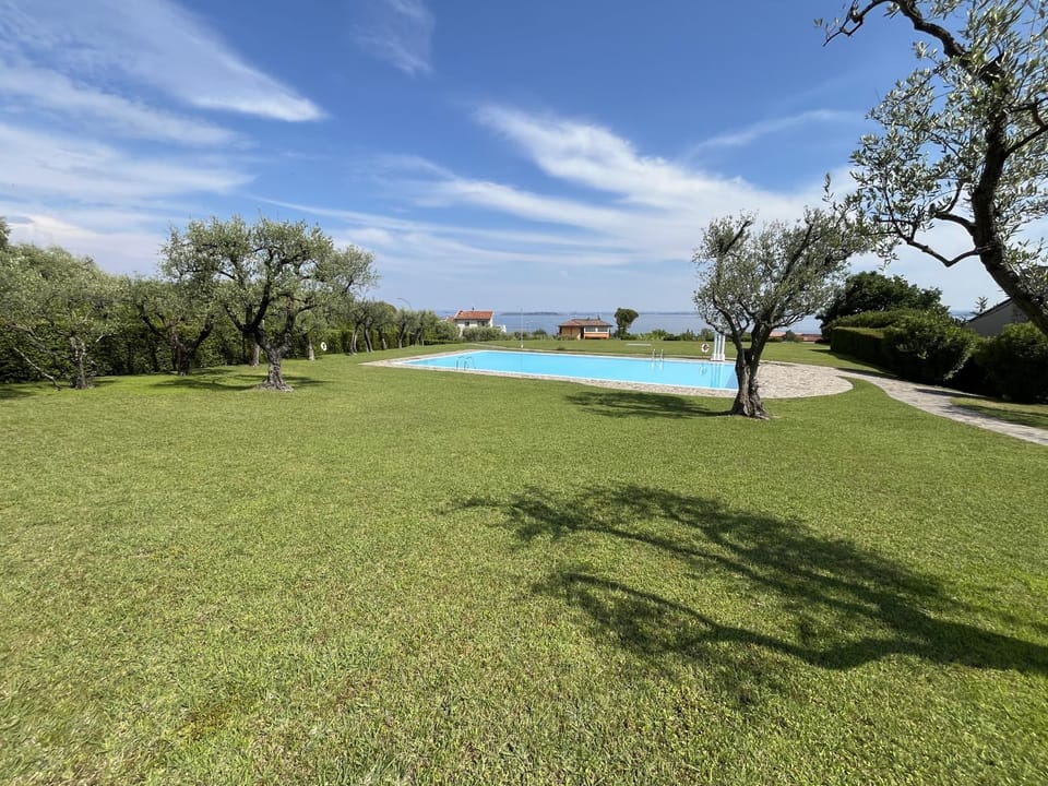 Garda Prestige Retreat Chalet in Lake Garda