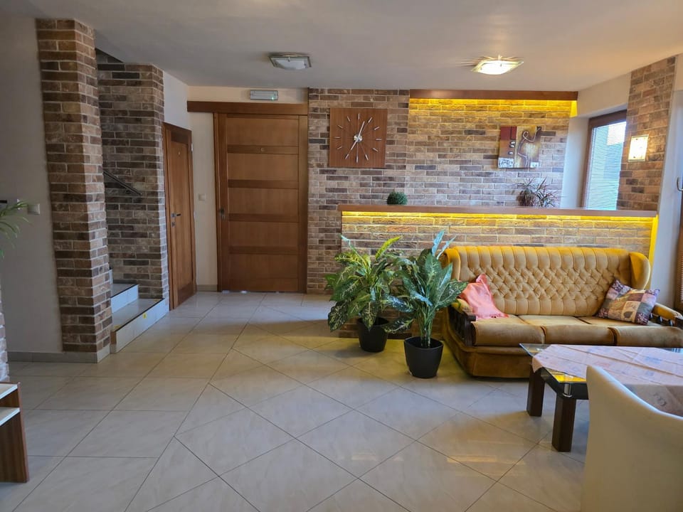Lobby or reception, Seating area