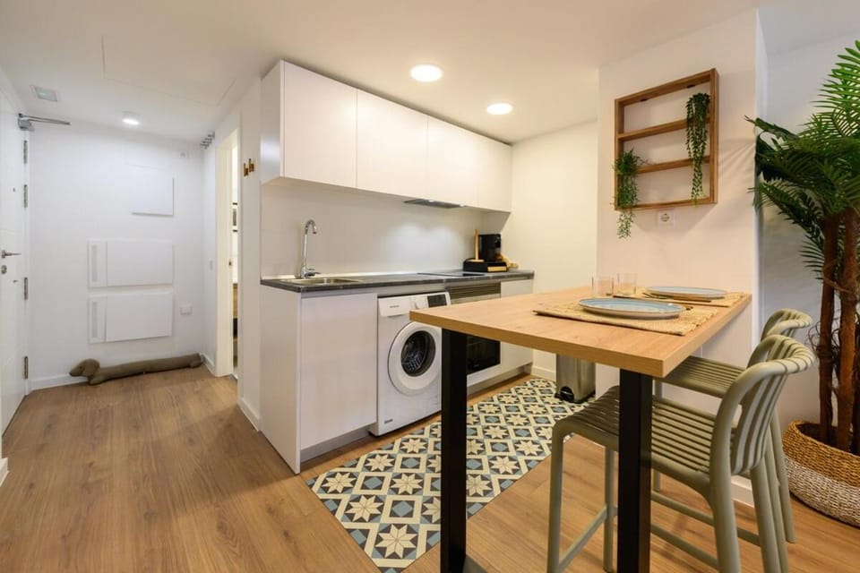 Modern studio with a private terrace Madrid Temporal FUE503 Apartment in San Sebastián de los Reyes