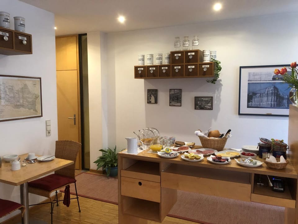 Buffet breakfast