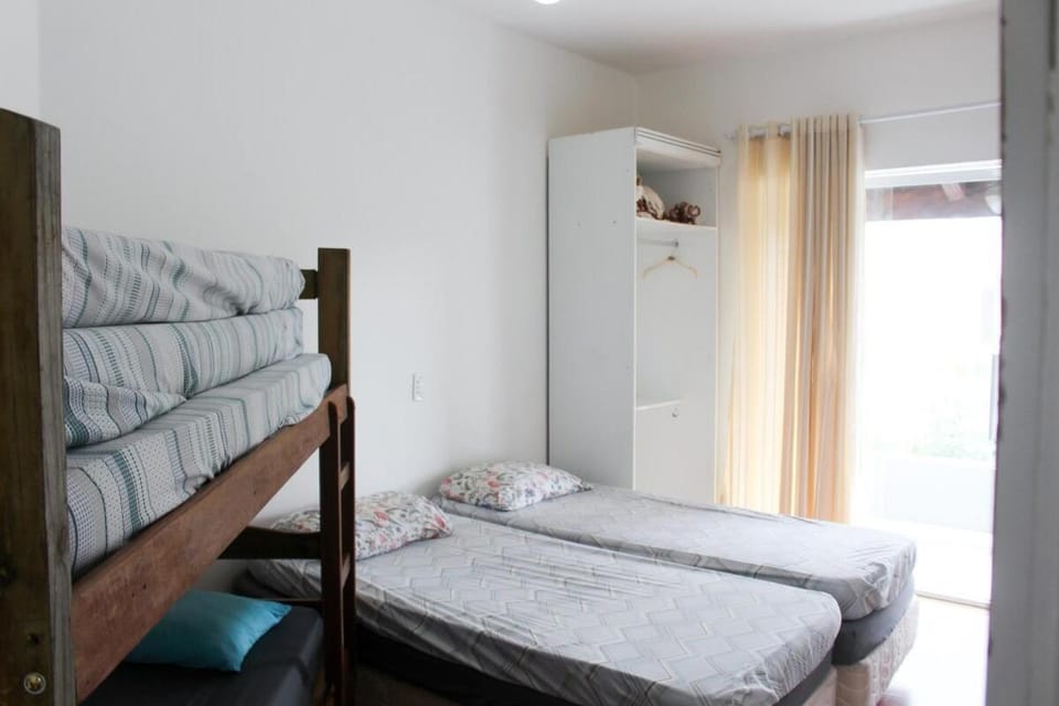 Bed, Photo of the whole room, Bedroom, bunk bed