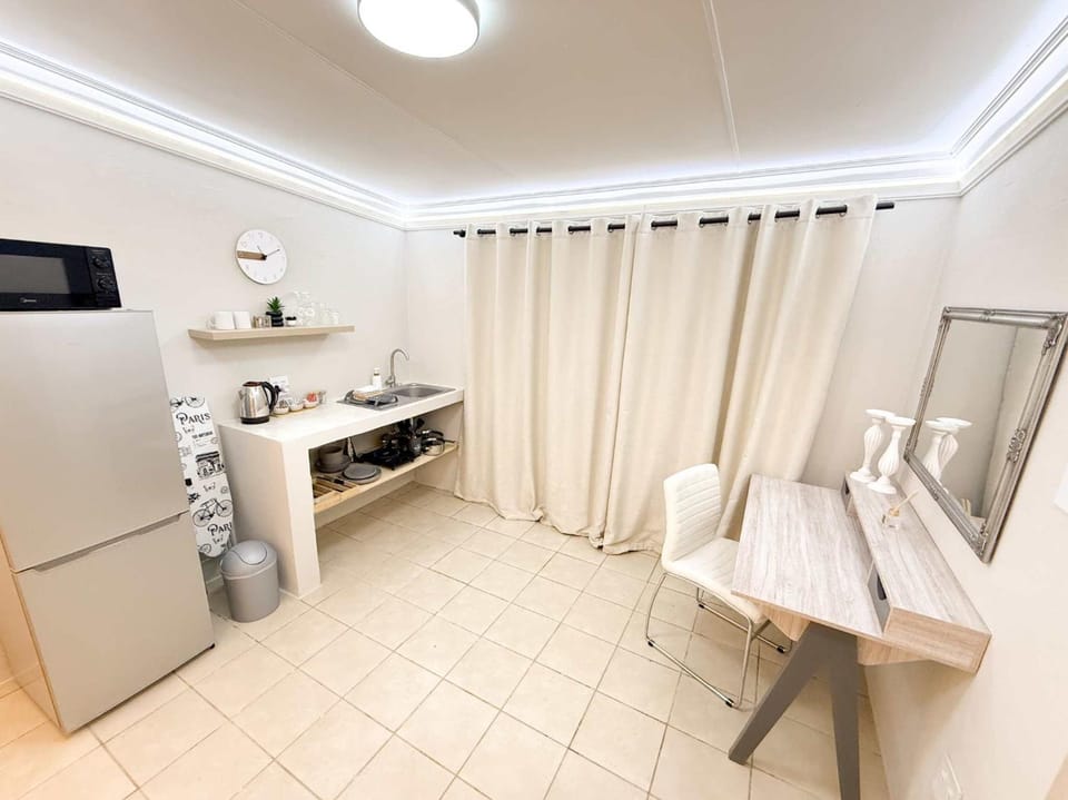 Coffee/tea facilities, Kitchen or kitchenette