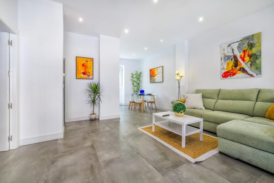 Living room, Seating area, furniture