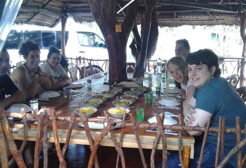 Safari Homestay Campground/ 
RV Resort in Dambulla