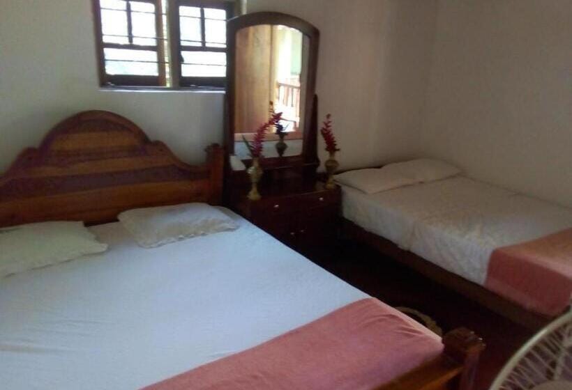 Safari Homestay Campground/ 
RV Resort in Dambulla