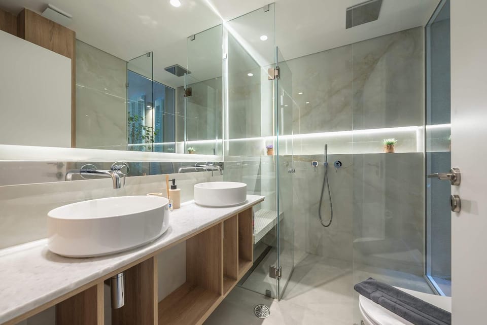 Shower, Bathroom