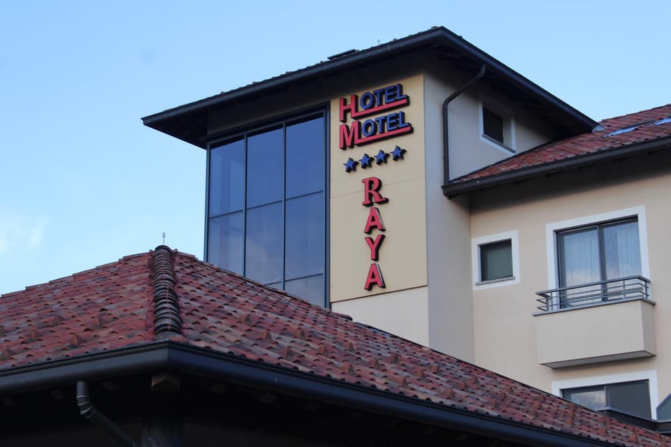 Property building, Property logo or sign