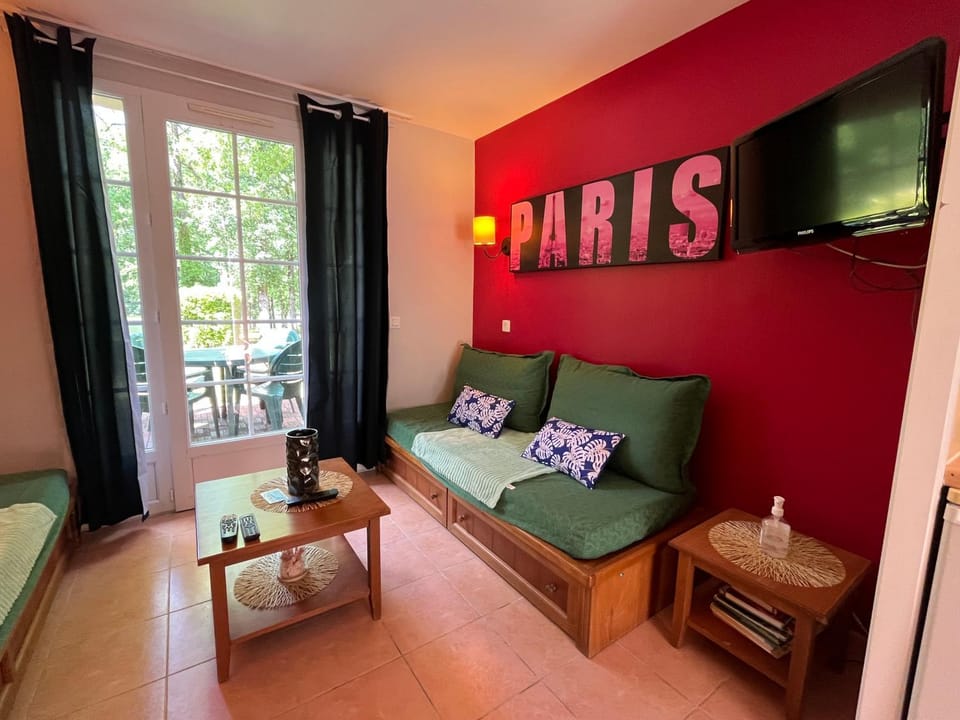 Valentine Apartment in Nouvelle-Aquitaine