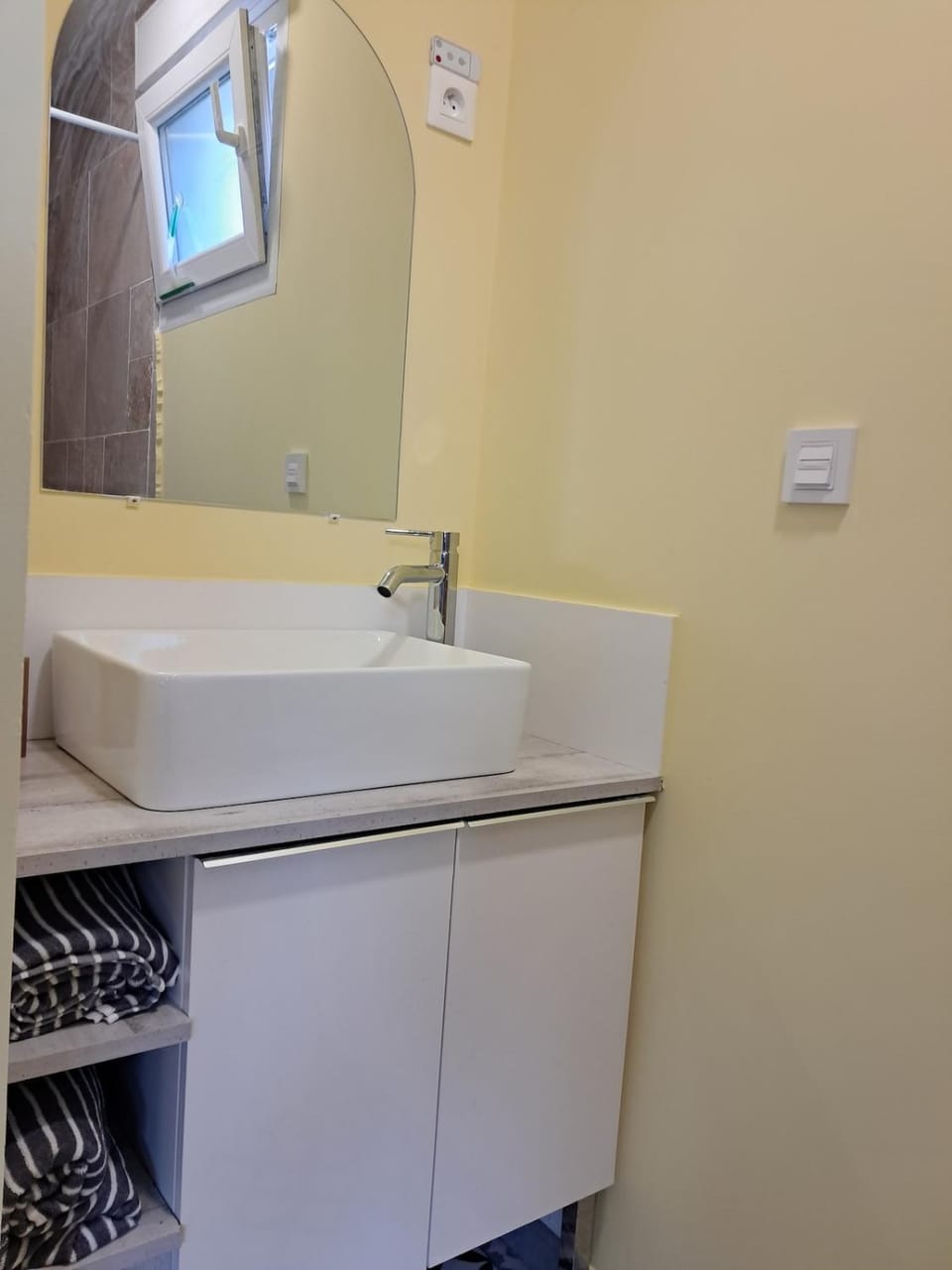 Templemars proximité Lille 4 personnes jardin Apartment in Hauts-de-France